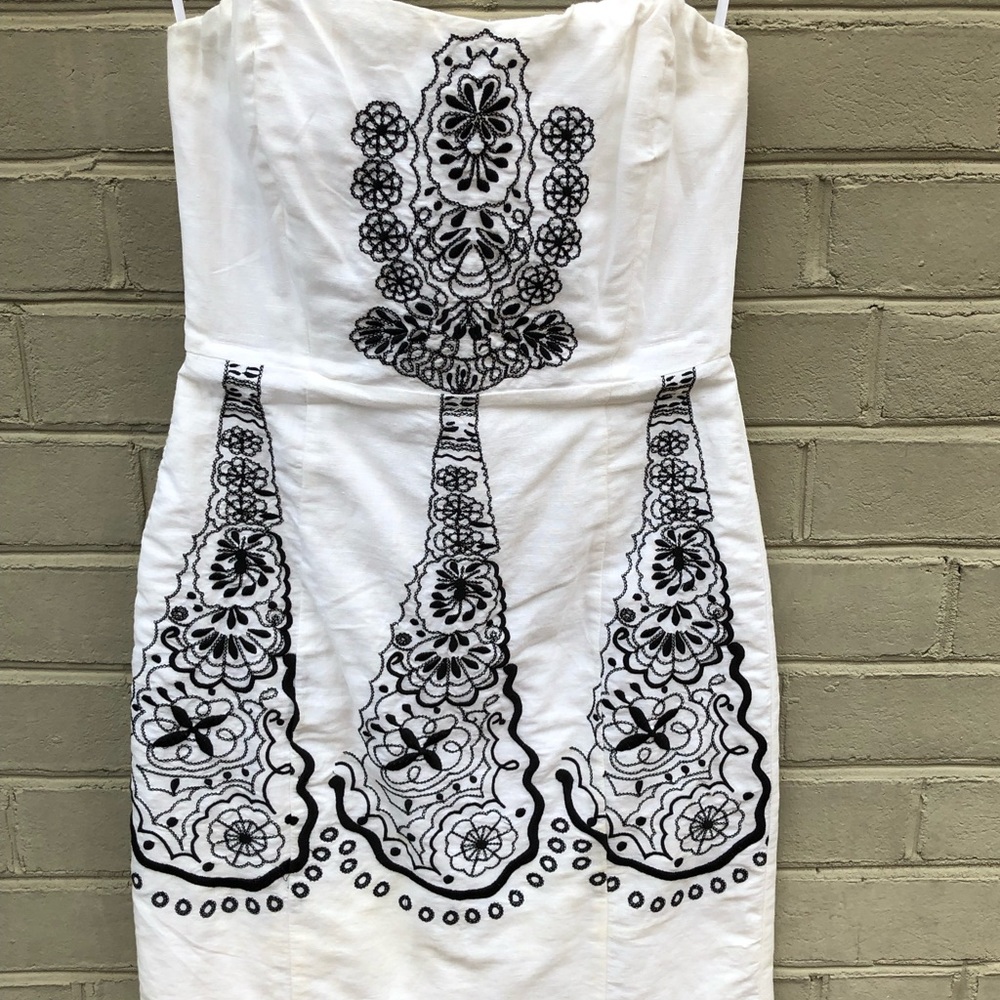 EUC Banana Republic Size 0 Strapless Dress